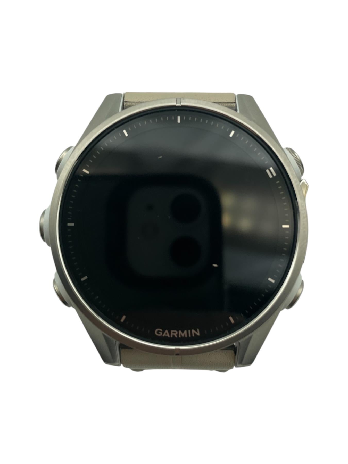 Garmin Fenix 8 AMOLED 43mm GPS HRM Silver Bluetooth Smartwatch A