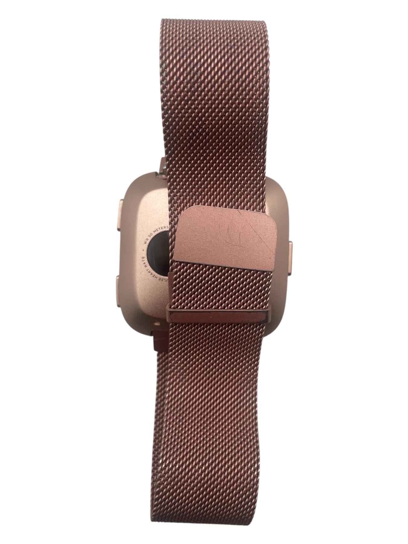 Fitbit Versa 1 34mm Pink HRM Bluetooth Fitness Tracking Pink Smartwatch FB505 B