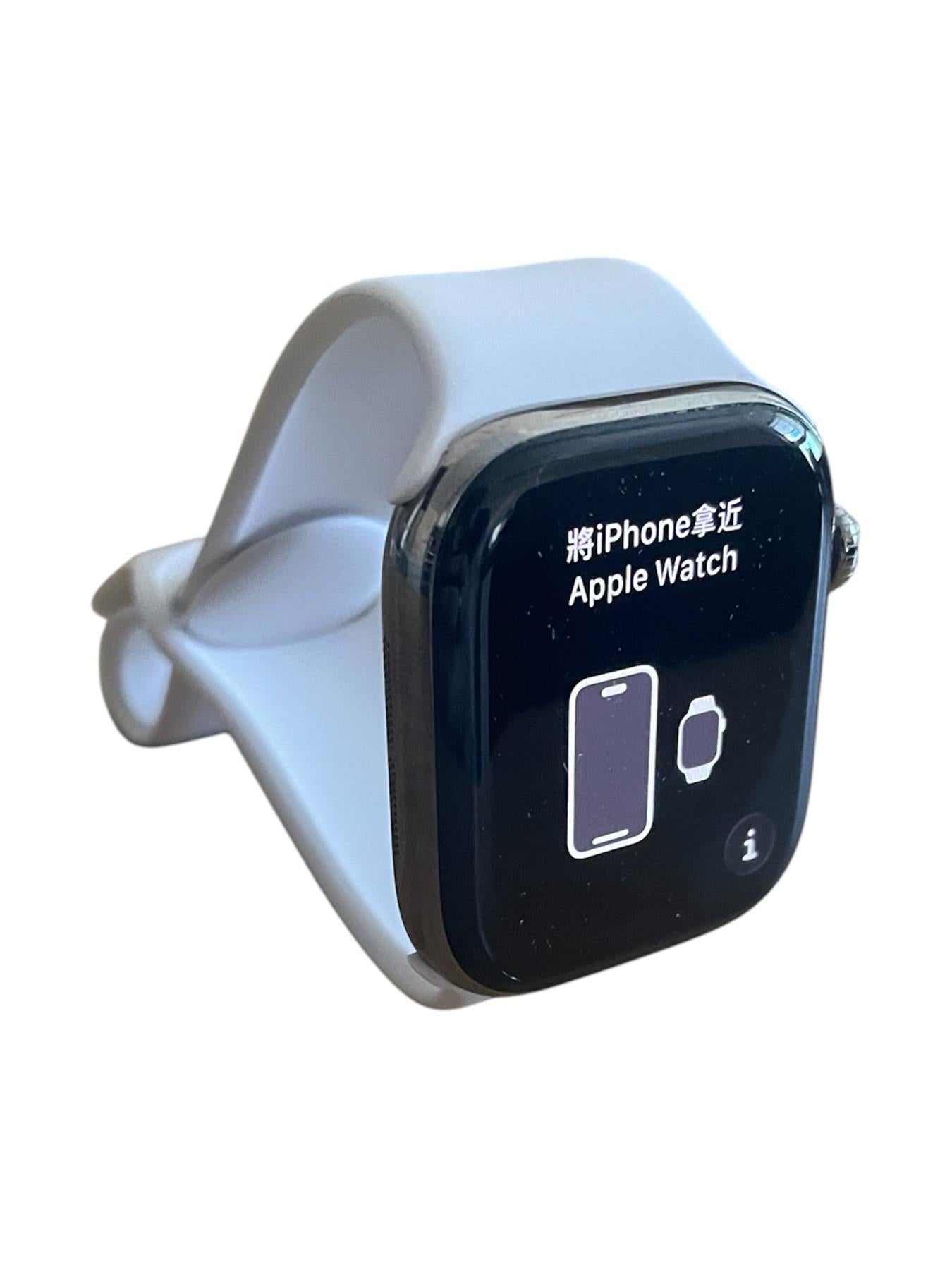 Apple Watch Series 11 42mm GPS HRM Cellular Bluetooth Titanium Smartwatch A