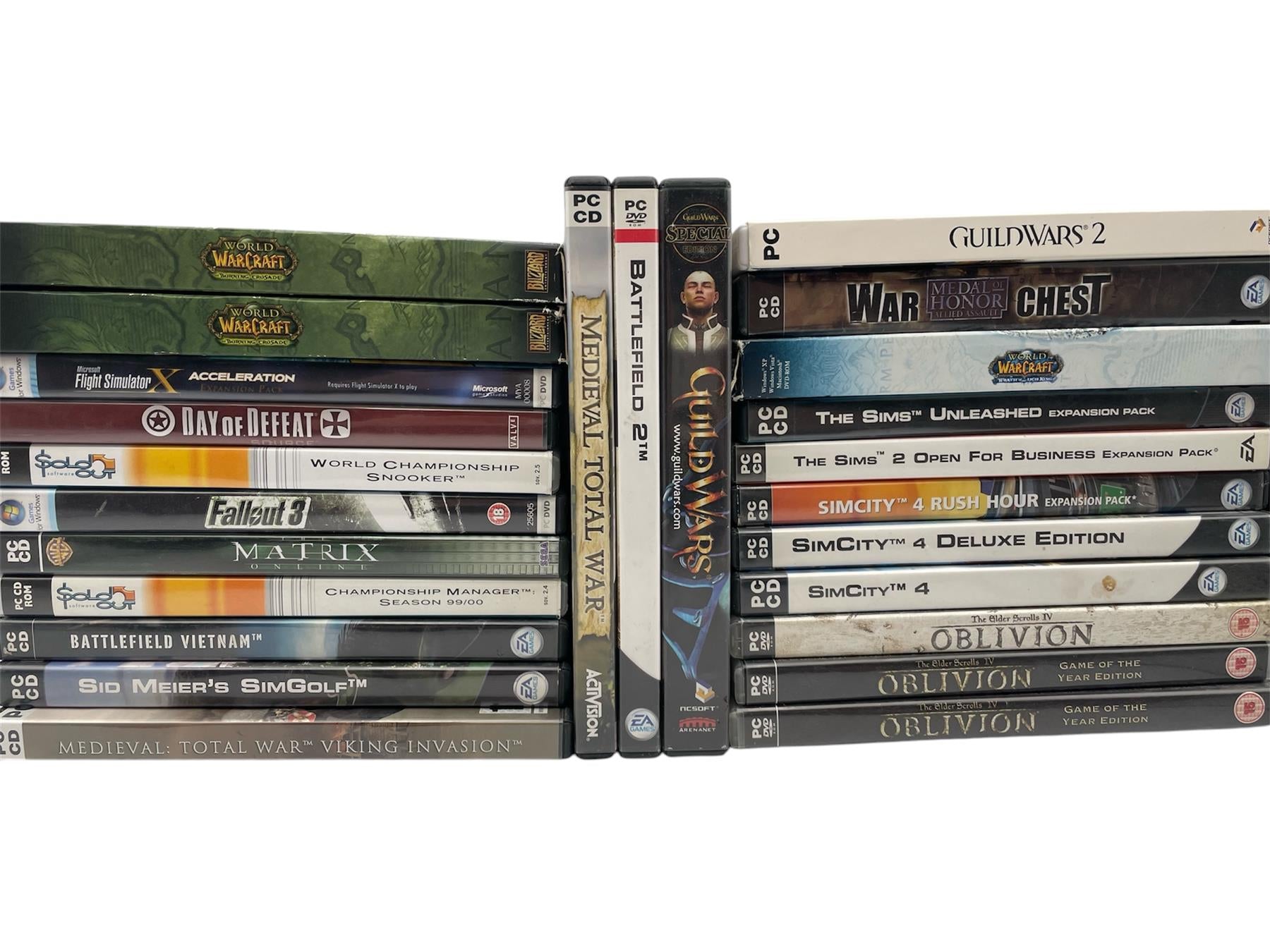 25x PC Game Bundle Joblot (Sims, WoW, Oblivion, Battlefield & More)